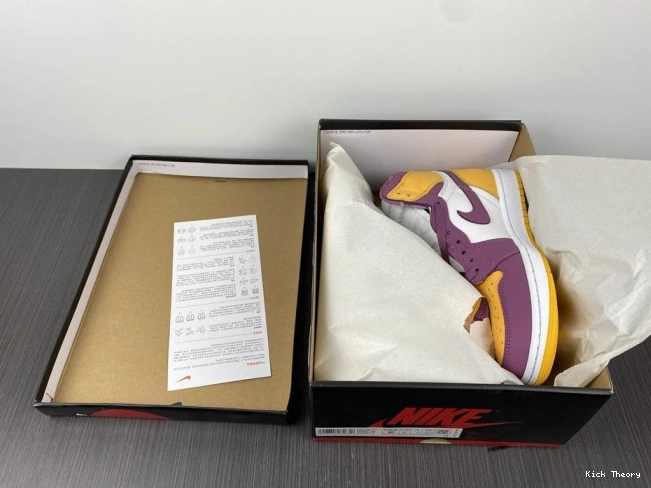Kicked Out Shoe Store 1 High OG Brotherhood 555088-706 Air Jordan 0708